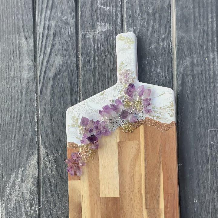 AMETHYSTS CHEESEBOARD (BIG)