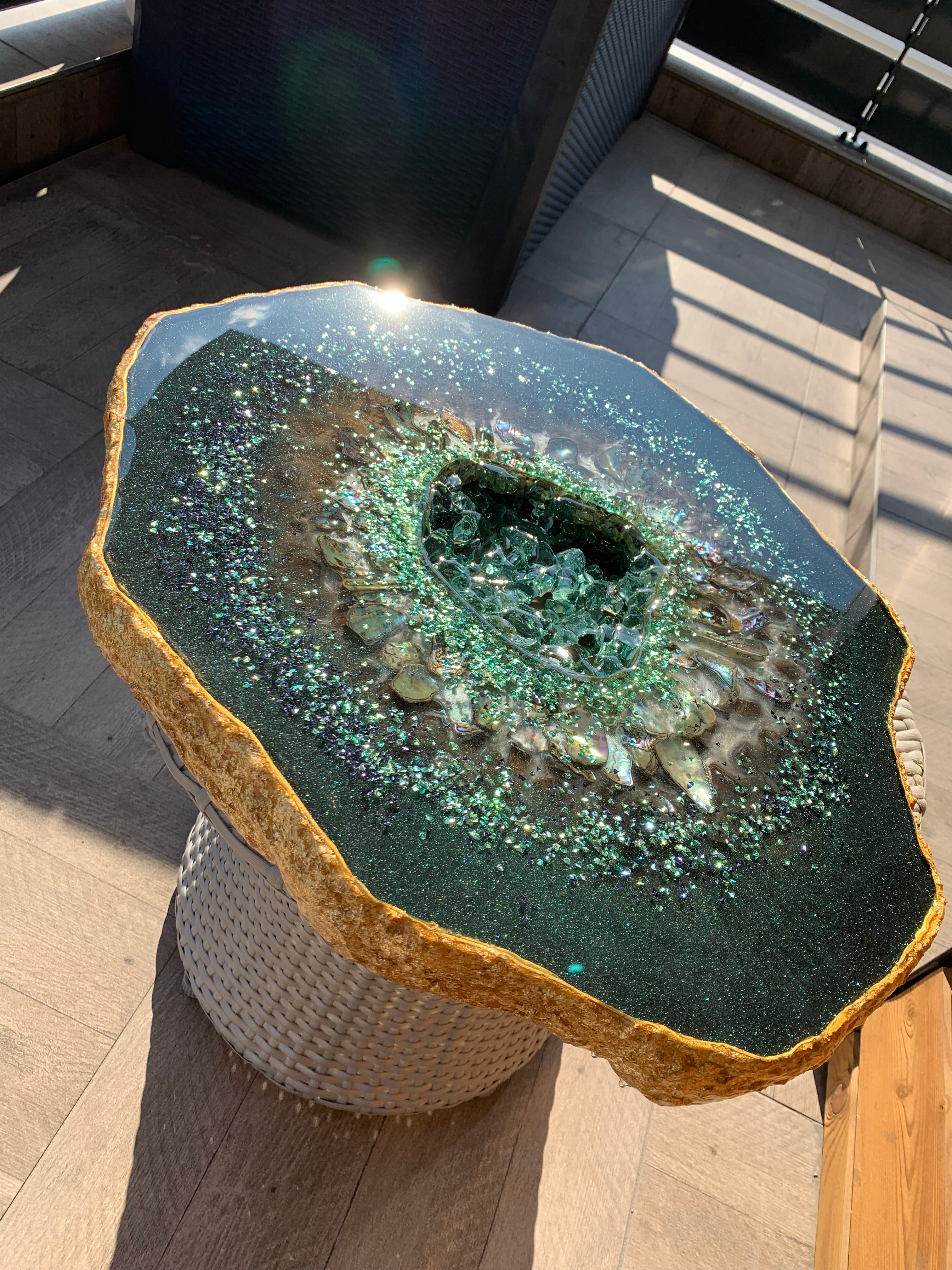 GREEN GEODE TABLE