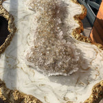 Load image into Gallery viewer, WHITE MARBLE AND GEODE TABLE
