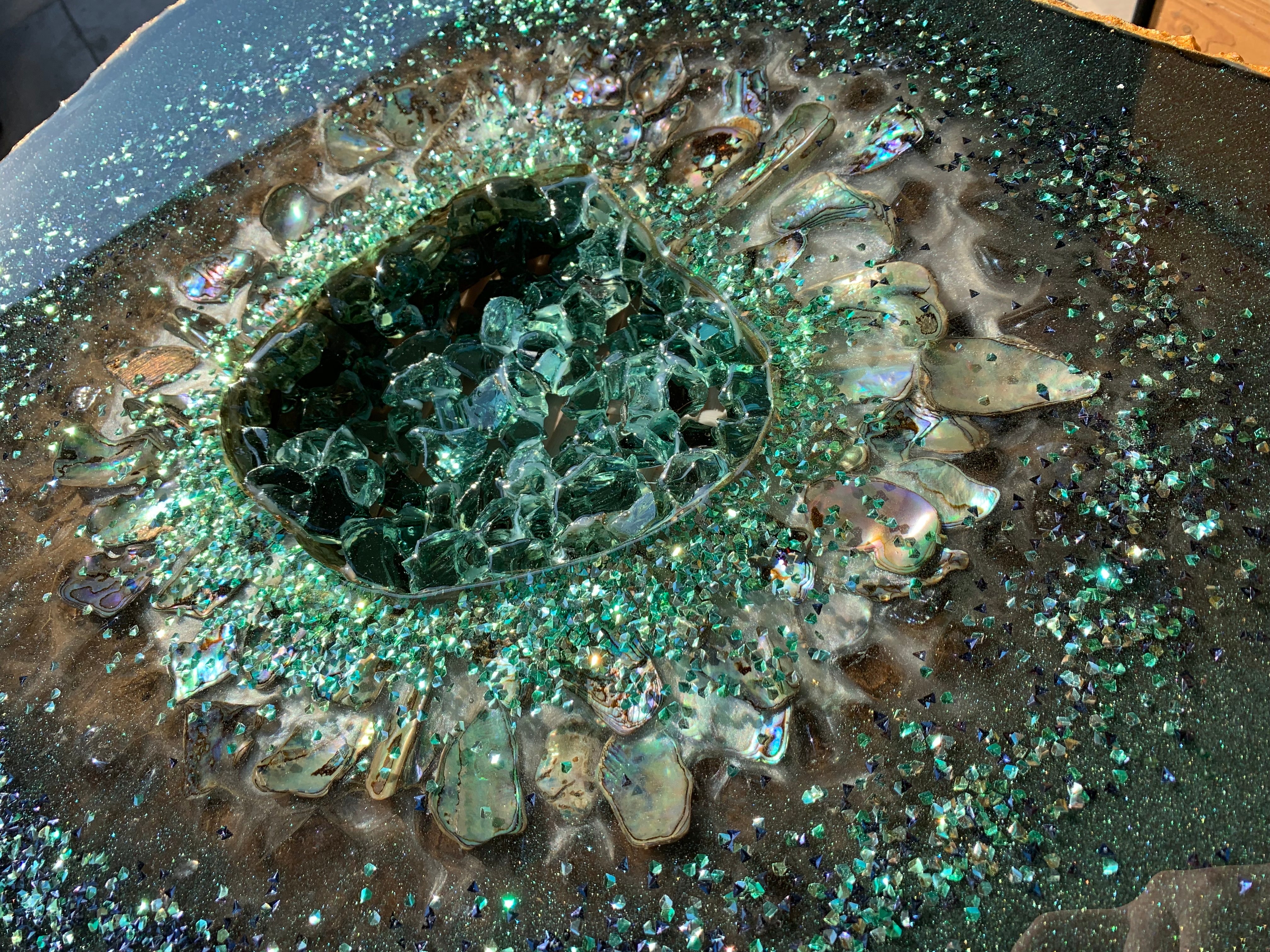 GREEN GEODE TABLE