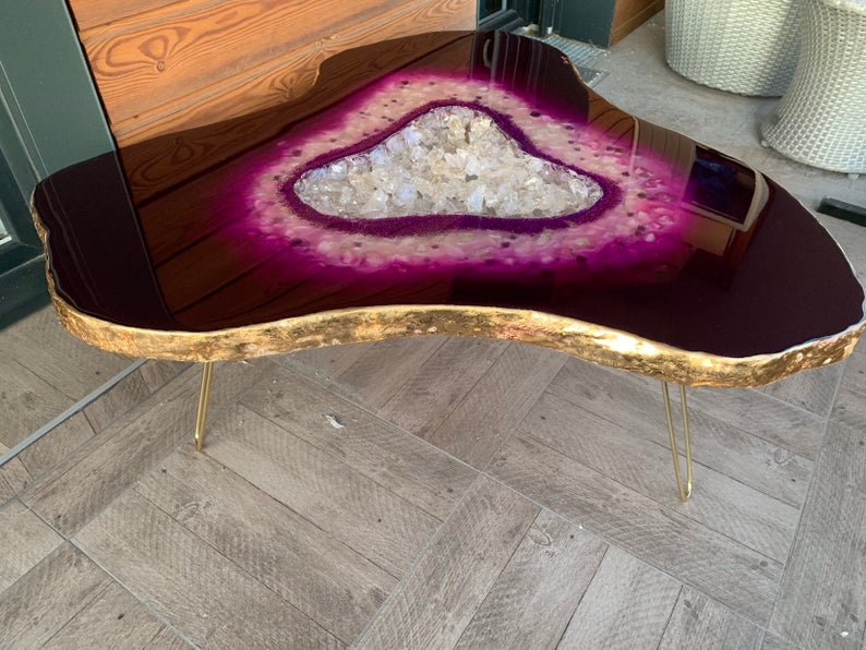 AMETHYST TABLE (BIG)