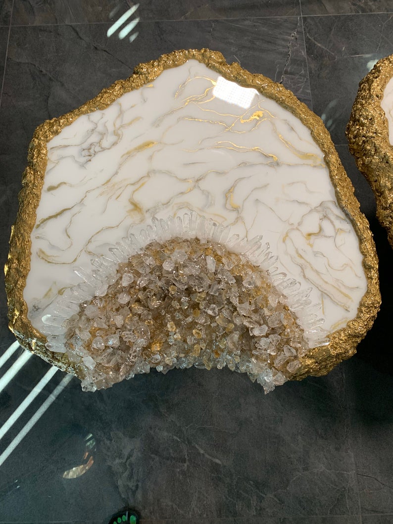 MARBLE GEODE TABLE