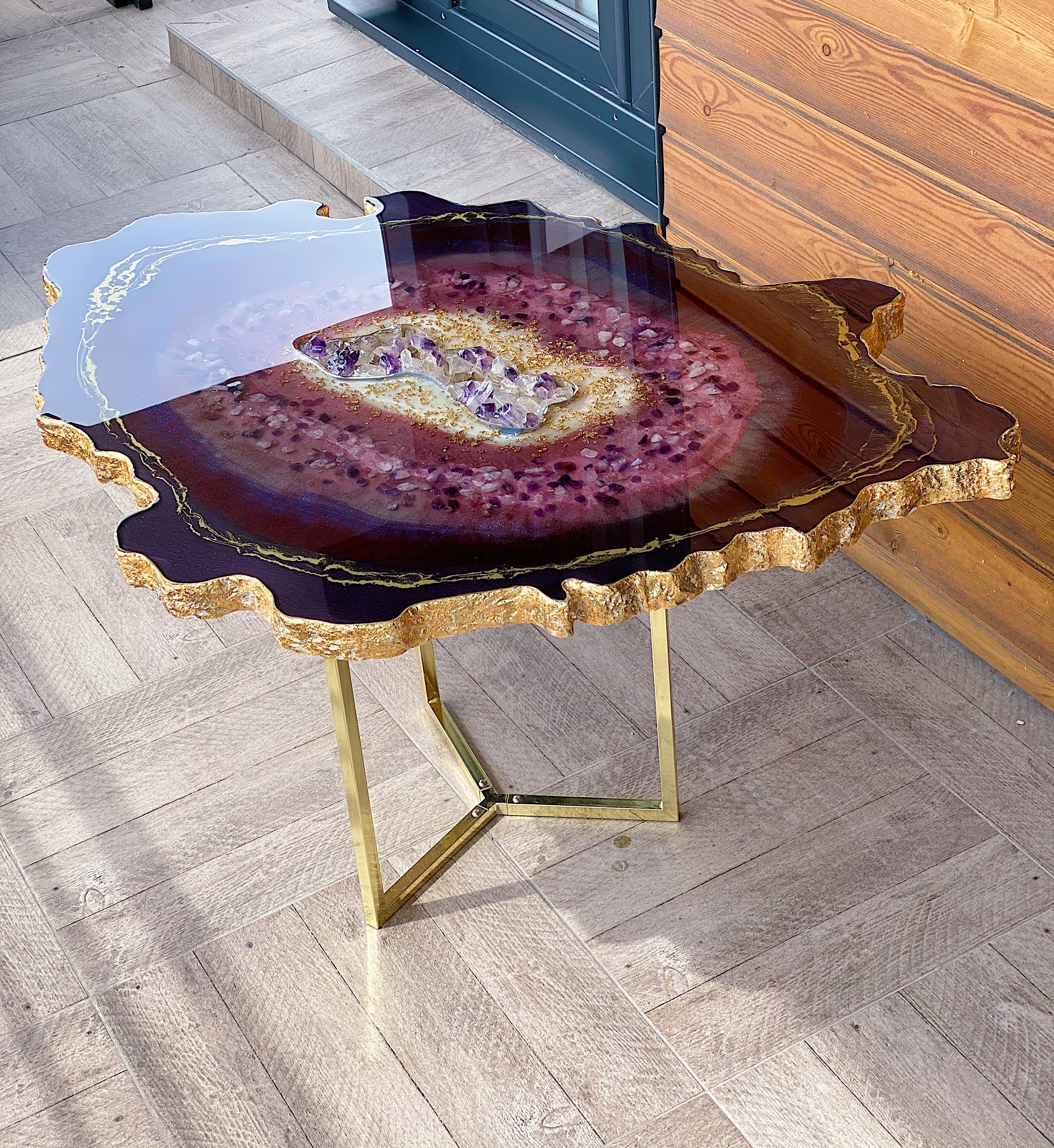 Amethysts and agate inspired table