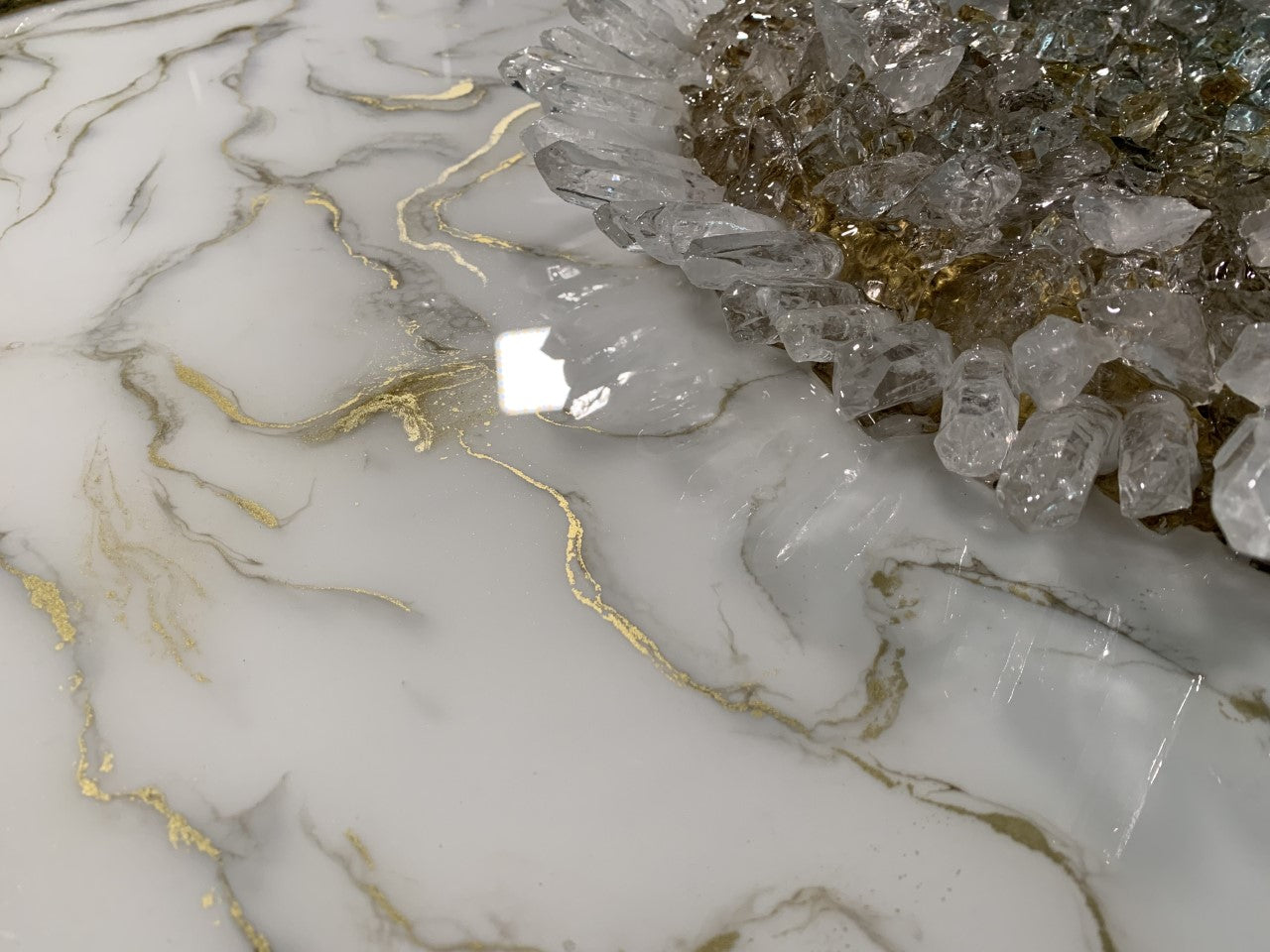 WHITE MARBLE AND GEODE TABLE